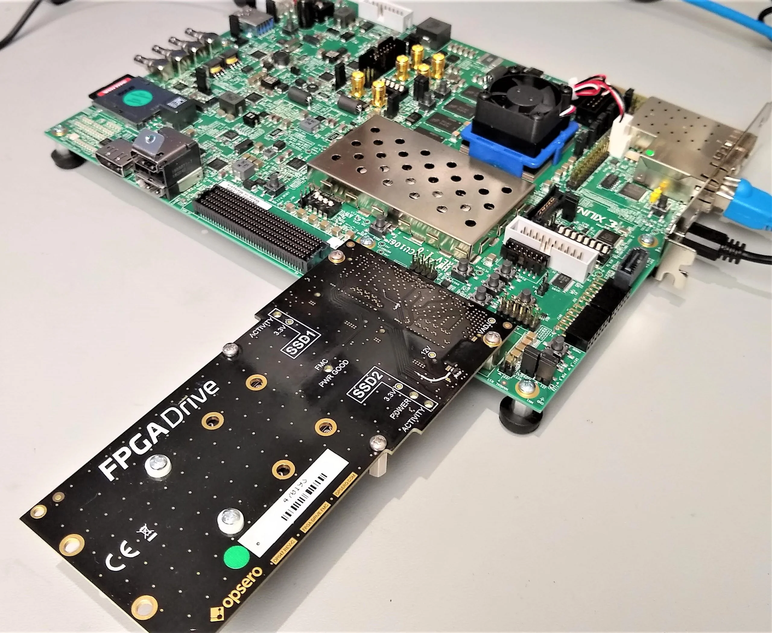 Quu　0606ー★ zcu106-fpga-drive-fmc-speed-